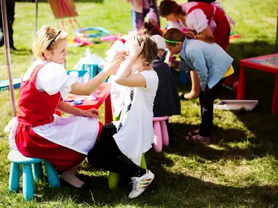 Animacja zabaw dla dzieci - Park Atrakcji Oktoberfest - Dmuchańce Wynajem