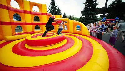 Gladiatorzy - Coloseum - Dmuchańce Wynajem - Dodatkowa atrakcja na imprezy