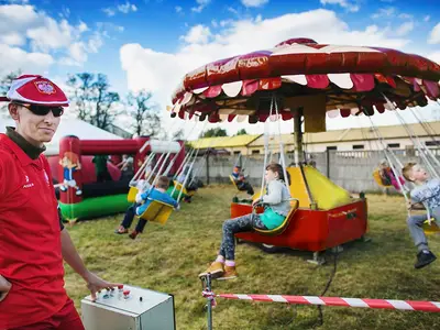 Karuzela Piłka Nożna - Park Atrakcji Mega Piłkarski - Dmuchańce Wynajem