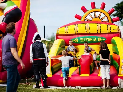 Sprężynująca Lina Pirat - Park Atrakcji Piracki - Dmuchańce Wynajem