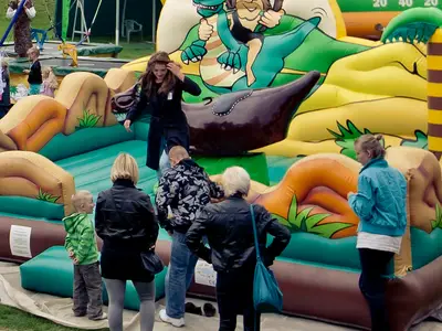 Rodeo Dinozaur - Park Atrakcji Jaskiniowcy - Dmuchańce Wynajem