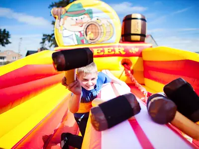 Sprężynująca Lina - Park Atrakcji Oktoberfest - Dmuchańce Wynajem