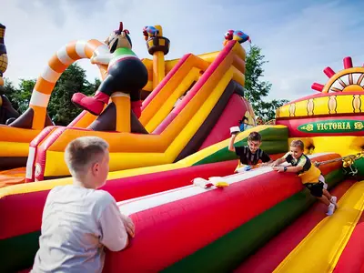 Sprężynująca Lina Pirat - Park Atrakcji Piracki - Dmuchańce Wynajem