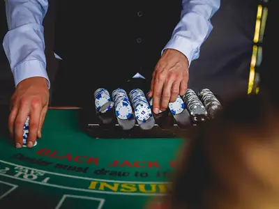 Zabawa w black jack'a z obsługą krupiera - Zestaw Tematyczny Las Vegas - Dmuchańce Wynajem